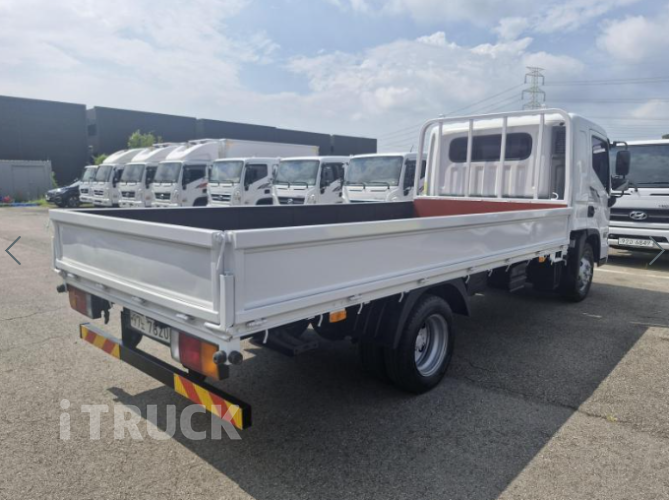 현대 올뉴마이티 2.5톤 카고 슈퍼캡 3