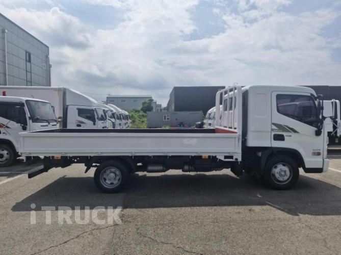 현대 올뉴마이티 2.5톤 카고 슈퍼캡 5