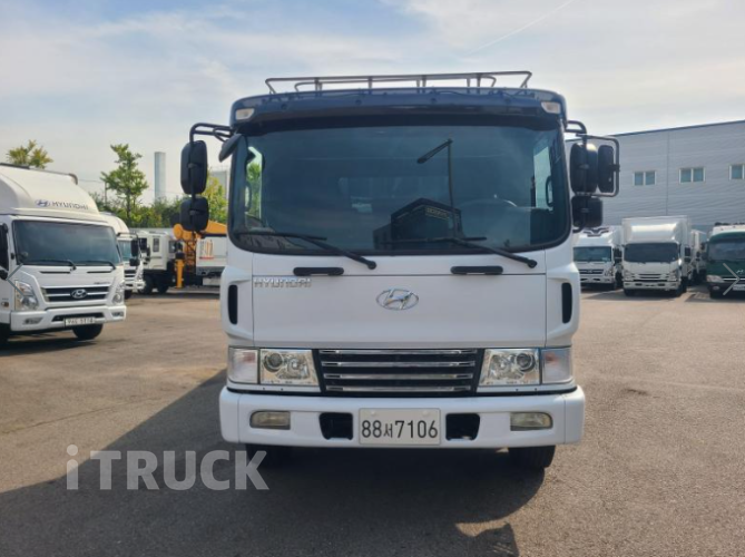 현대 메가트럭 280 앞축 카고 5톤 수동 2