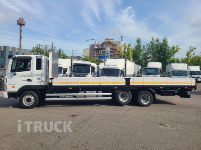 현대 메가트럭 280 앞축 카고 5톤 수동 3