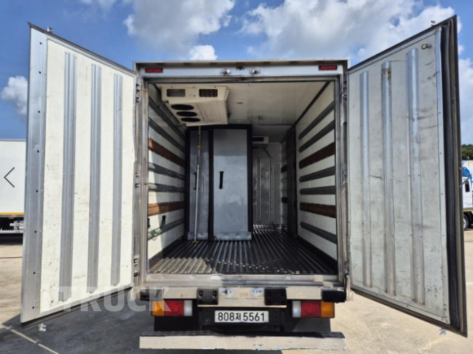 현대 올뉴마이티 2.5톤 냉동탑 8