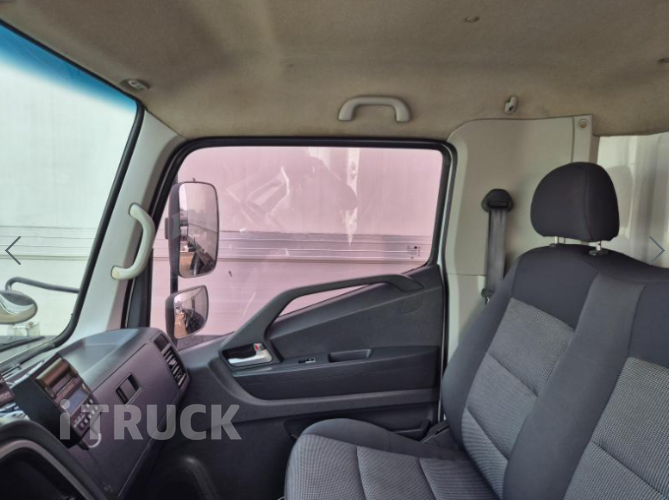 현대 올뉴마이티 2.5톤 냉동탑 11