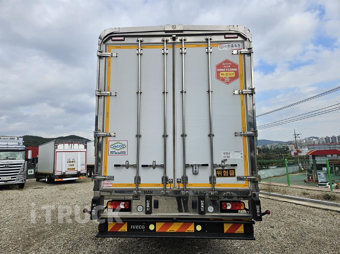 이베코 320 후축 윙바디 9.5톤 오토 4