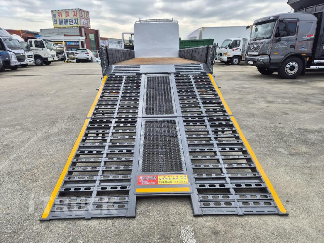 현대 셀프로더 메가트럭 4.5톤 6