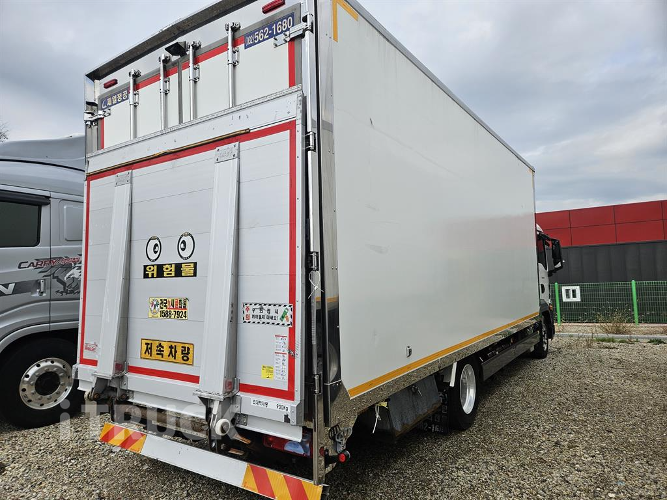만 3.5톤 광폭 냉동윙 2