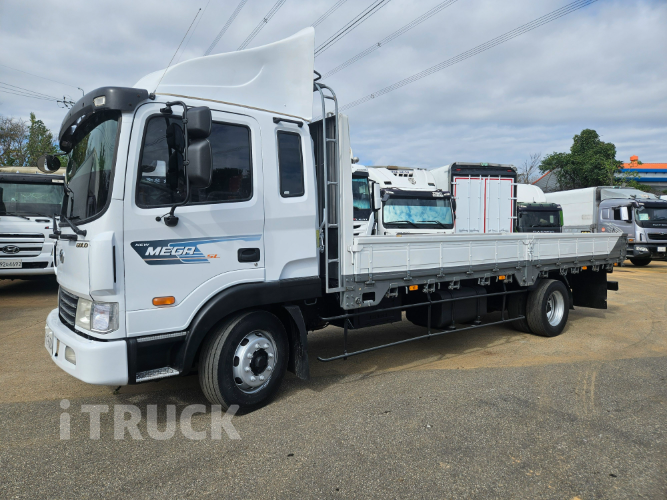 현대 메가트럭 250 단바리 카고 5톤 수동 1