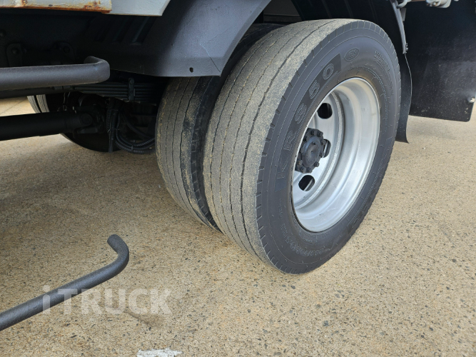 현대 메가트럭 250 단바리 카고 5톤 수동 4