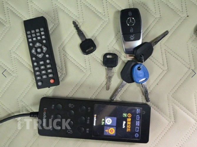 벤츠 아록스 476 후축 윙바디 21톤 오토 14