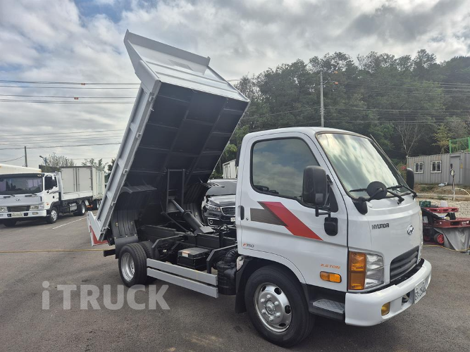 현대 마이티큐티 화물덤프 2톤 9