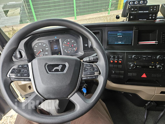 만 TGL 3.5톤 광폭 냉동윙 11