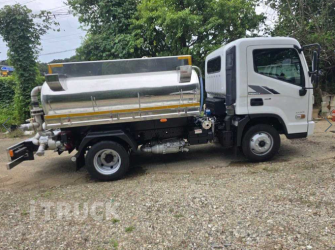 현대 살수차 올뉴마이티 스텐탱크 4,000L 수동 2