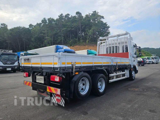 현대 파비스 300 후축 카고 5톤 수동 6