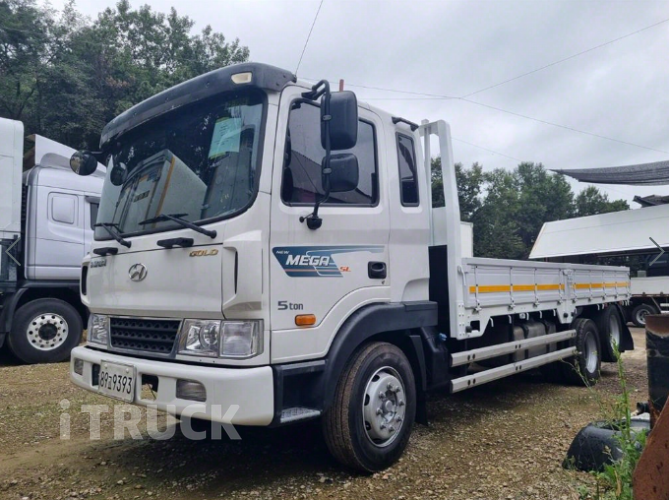 현대 메가트럭 280 후축 카고 5톤 수동