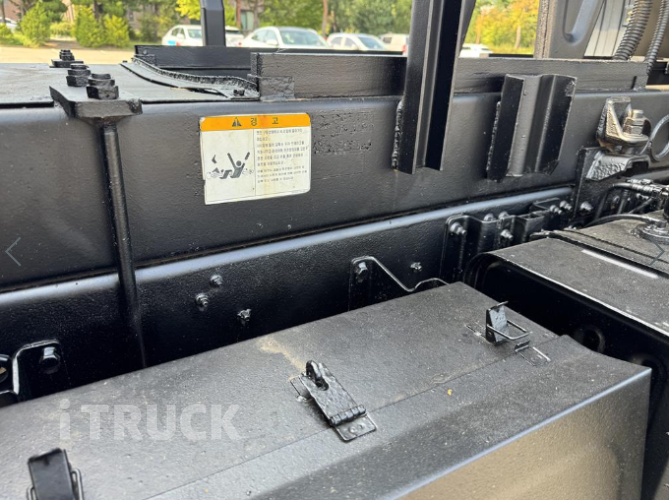 현대 메가트럭 화물덤프 5톤 13