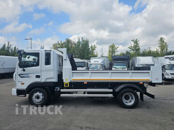 현대 메가트럭 화물덤프 5톤 4