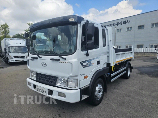 현대 메가트럭 화물덤프 5톤 0