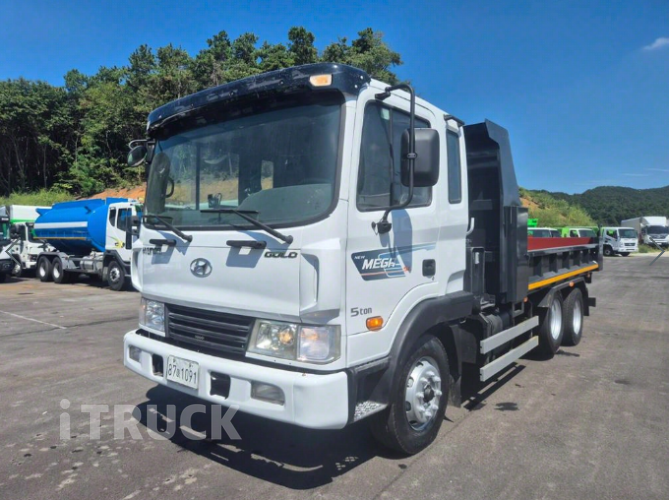 현대 메가트럭 화물덤프 5톤 0
