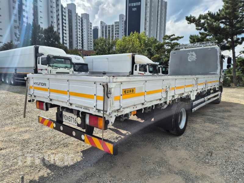 현대 메가트럭 280 단바리 카고 4.5톤 수동 4
