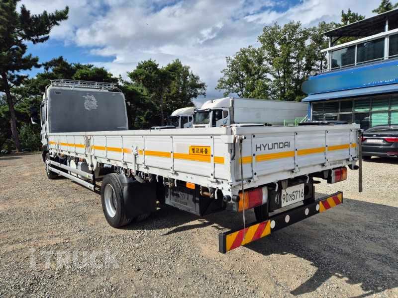 현대 메가트럭 280 단바리 카고 4.5톤 수동 5