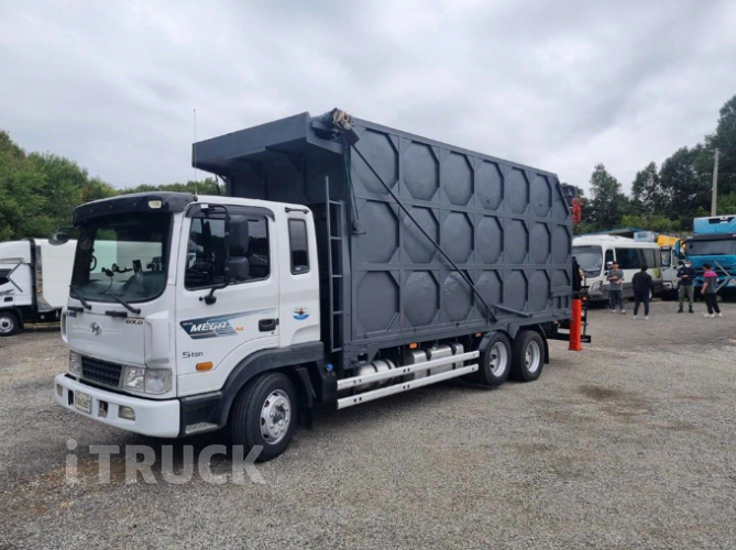 현대 메가트럭 집게차 280 5톤 수동 없음(순정) 0