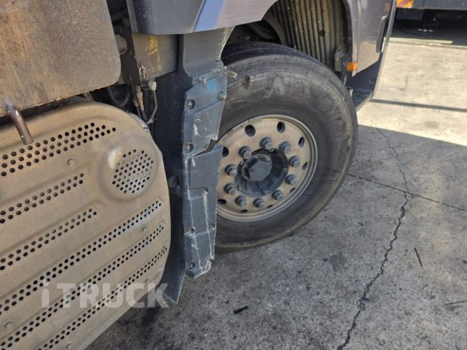 현대 엑시언트 540 앞축 카고 25톤 오토 리타더 12