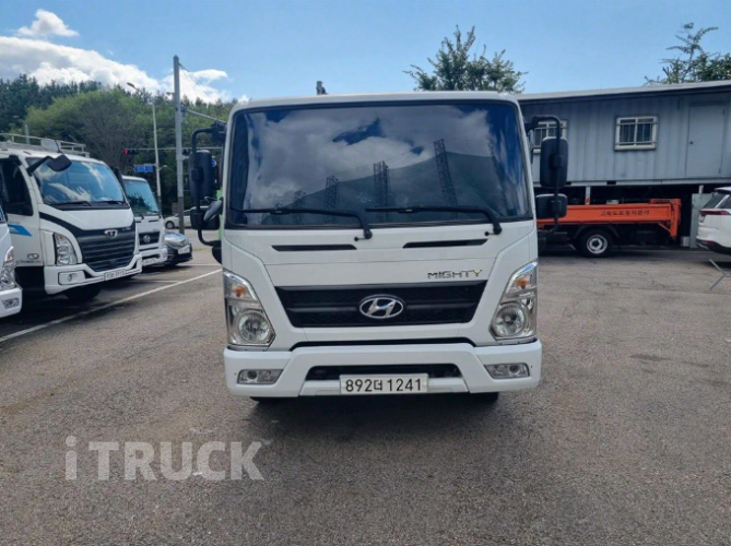 현대 올뉴마이티 2.5톤 카고 슈퍼캡 2