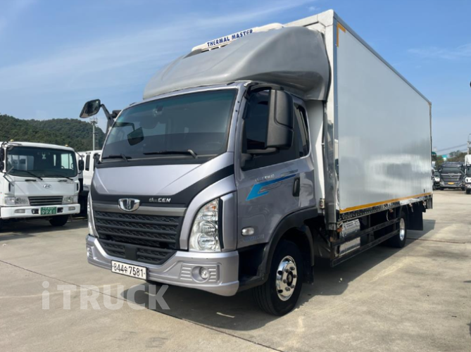 타타대우 더쎈 3.5톤 광폭 윙바디 슬리퍼캡(더블캡, 크루캡)