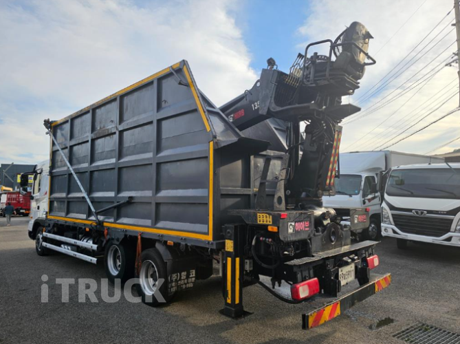 현대 파비스 집게차 300 5톤 오토 없음(순정) 4