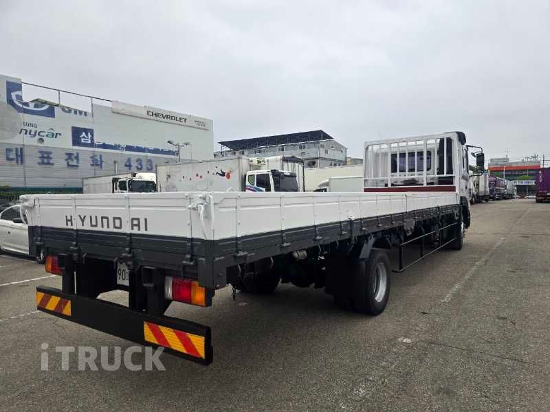 현대 메가트럭 와이드캡 280 단바리 카고 4.5톤 수동 3