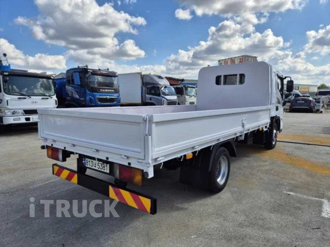 현대 올뉴마이티 3.5톤 카고 슈퍼캡 6