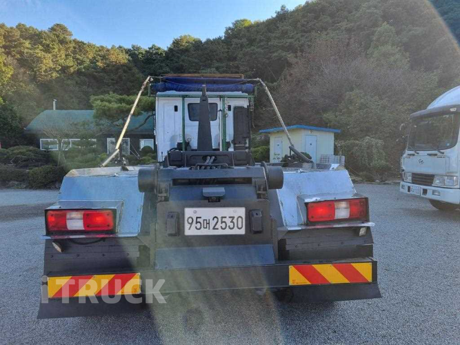 현대 엑시언트 암롤 540 24톤 오토 앞축 2