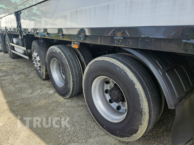 현대 트라고 520 앞축 상승윙바디 25톤 오토 리타더 2