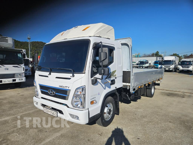 현대 올뉴마이티 3.5톤 광폭 카고 슈퍼캡