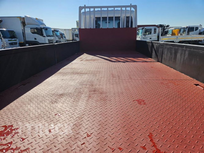 현대 메가트럭 280 단바리 카고 4.5톤 수동 3