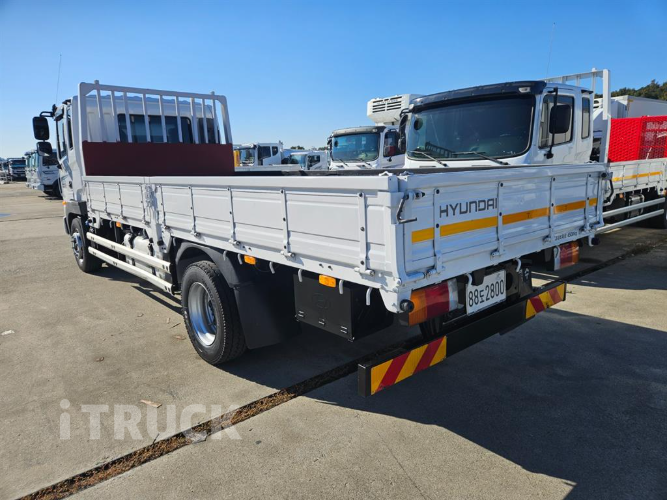 현대 메가트럭 280 단바리 카고 4.5톤 수동 5