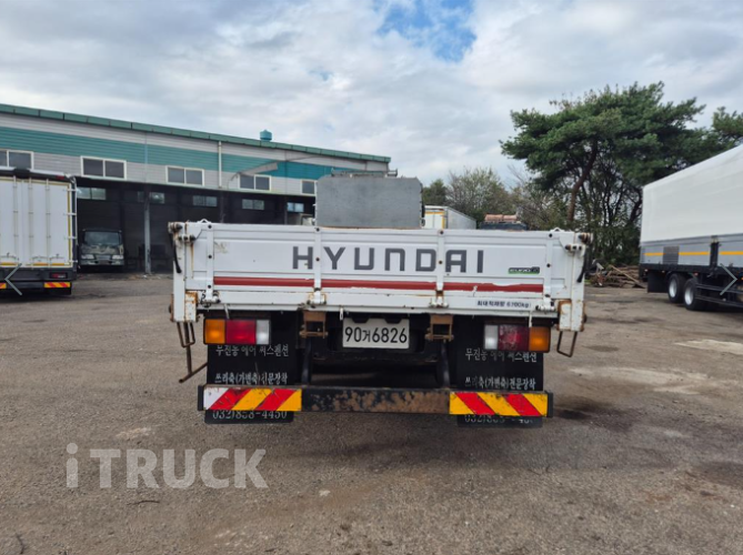 현대 메가트럭 와이드캡 300 후축 카고 5톤 수동 6