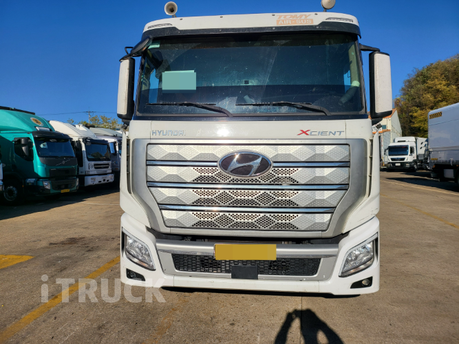 현대 엑시언트 350 후축 카고 13.5톤 수동 1