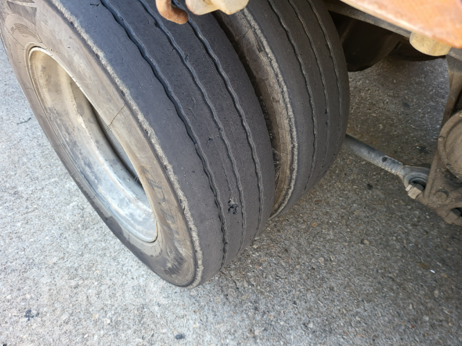 현대 엑시언트 350 후축 카고 13.5톤 수동 7