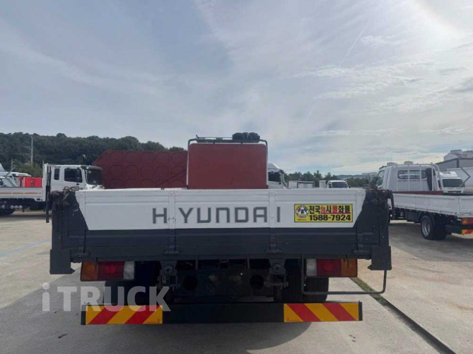 현대 메가트럭 280 후축 카고 5톤 오토 3