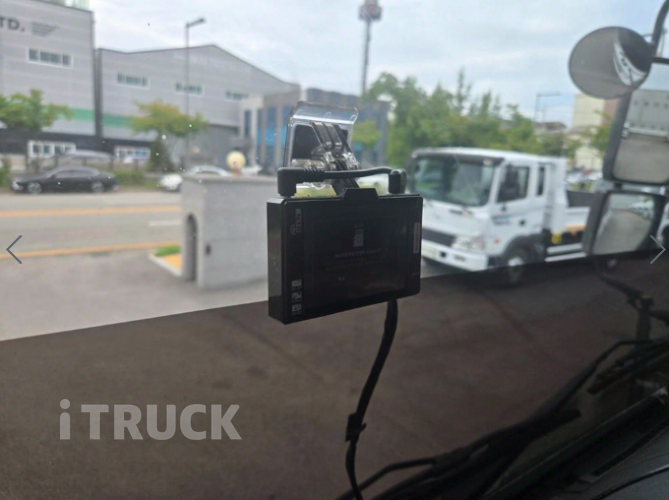 현대 메가트럭 와이드캡 260 앞축 카고 5톤 수동 11