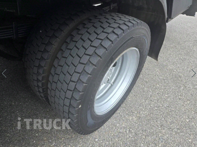 현대 메가트럭 와이드캡 260 앞축 카고 5톤 수동 17