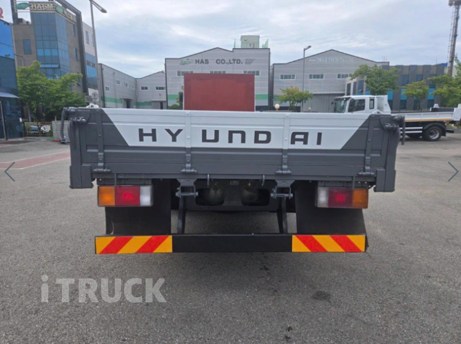 현대 메가트럭 와이드캡 260 앞축 카고 5톤 수동 5