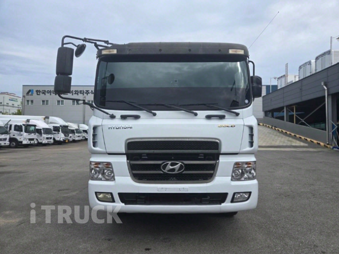 현대 메가트럭 와이드캡 260 앞축 카고 5톤 수동 3