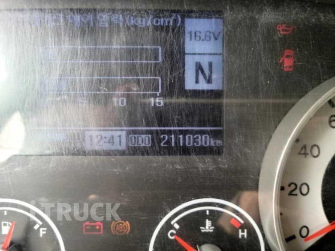 현대 메가트럭 280 단바리 윙바디 4.5톤 오토 7