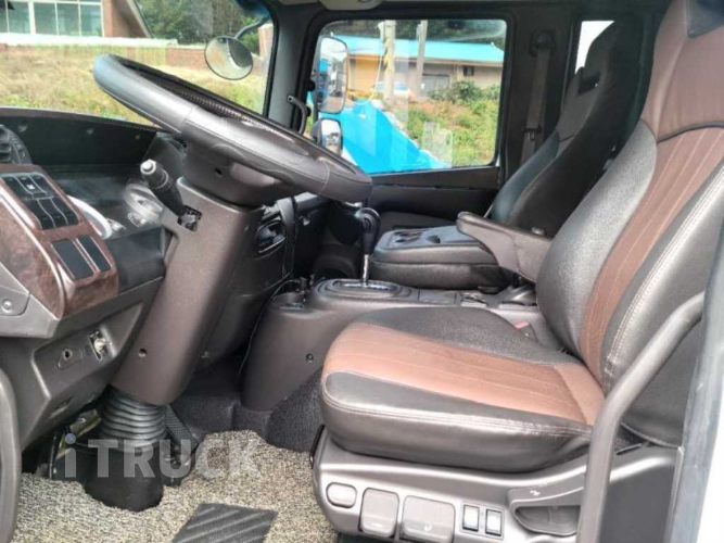 현대 메가트럭 280 단바리 윙바디 4.5톤 오토 6