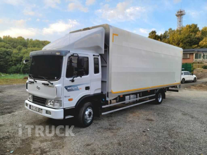 현대 메가트럭 280 단바리 윙바디 4.5톤 오토 2
