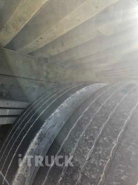 현대 트라고 520 앞축 카고 25톤 오토 7