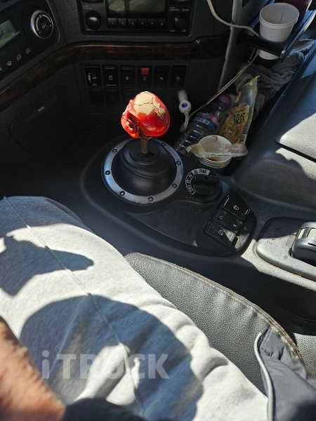 현대 트라고 520 앞축 카고 25톤 오토 10