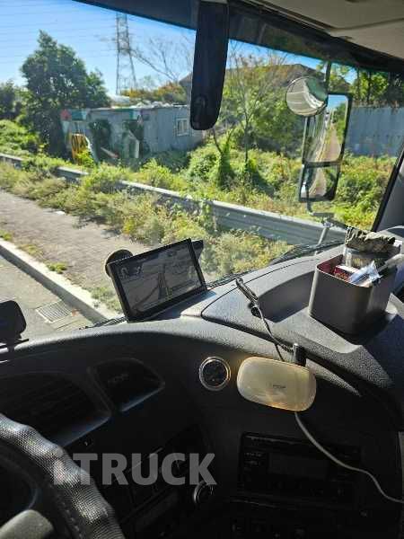 현대 트라고 520 앞축 카고 25톤 오토 9