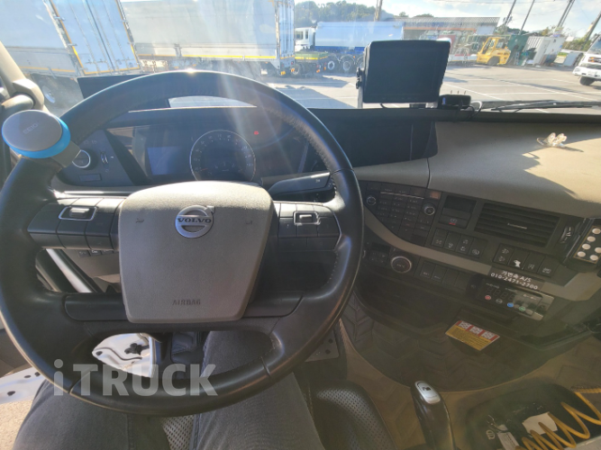 볼보 FH 암롤 500 23.5톤 오토 앞축 11